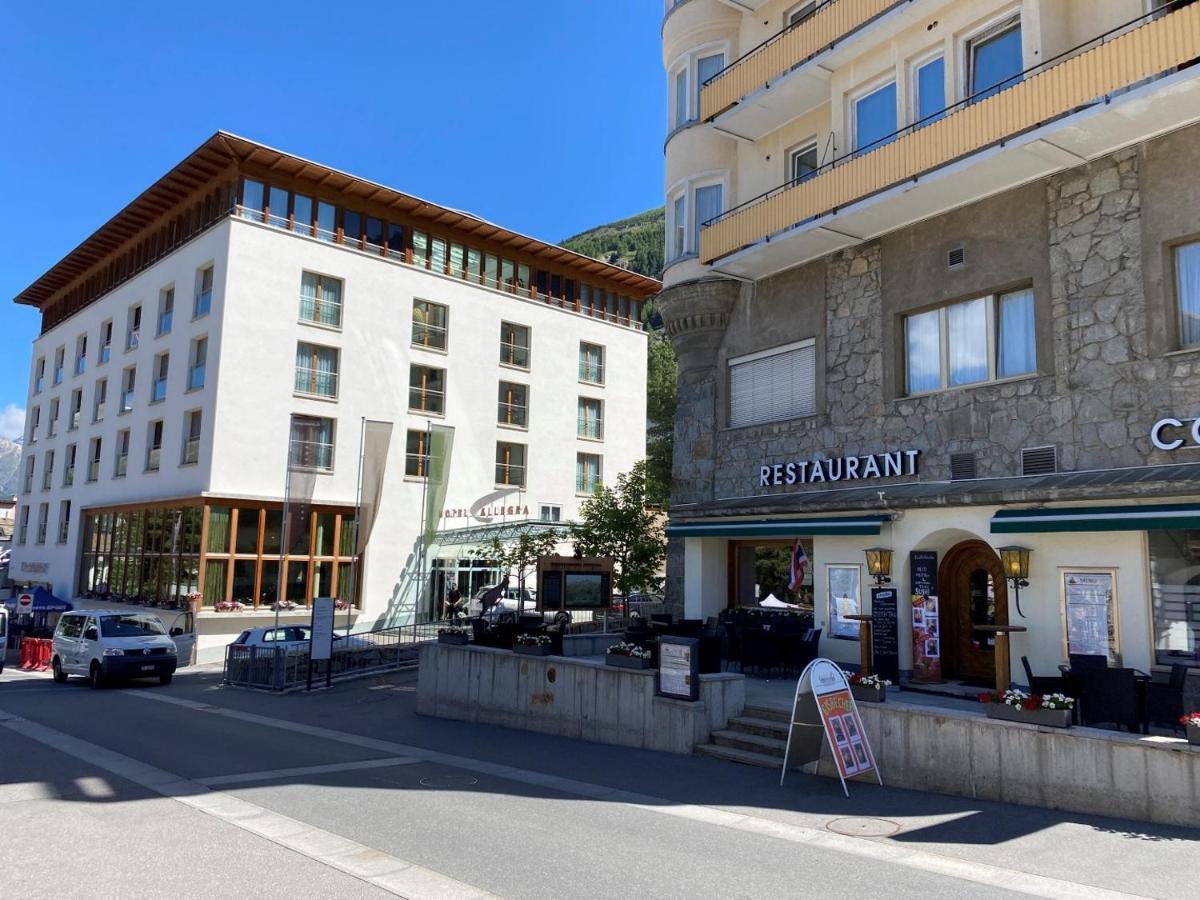 Alpenstil - 60M2 Dachstockwohnung Mit Garage - Bm186 Pontresina Esterno foto